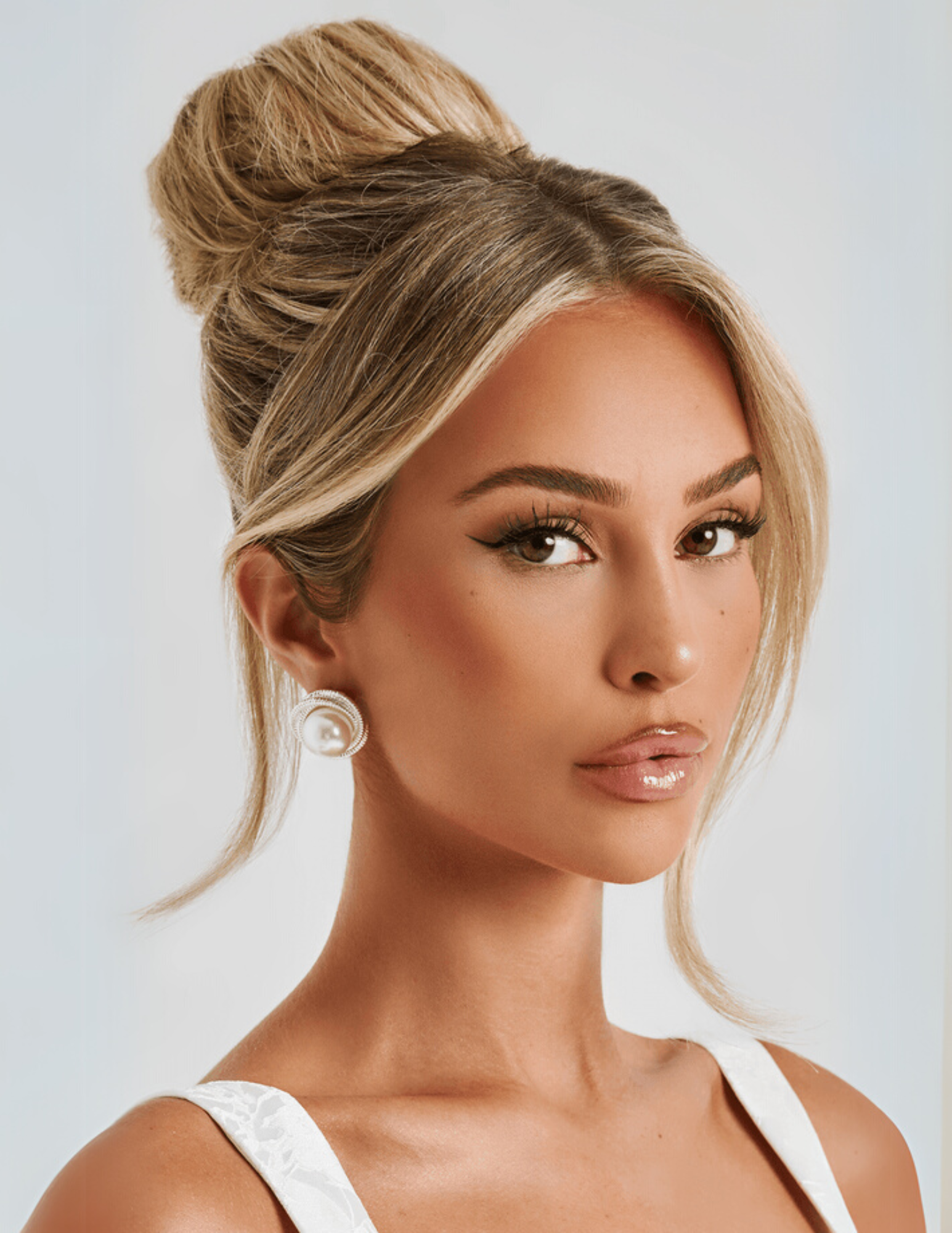 LUCY EARRINGS