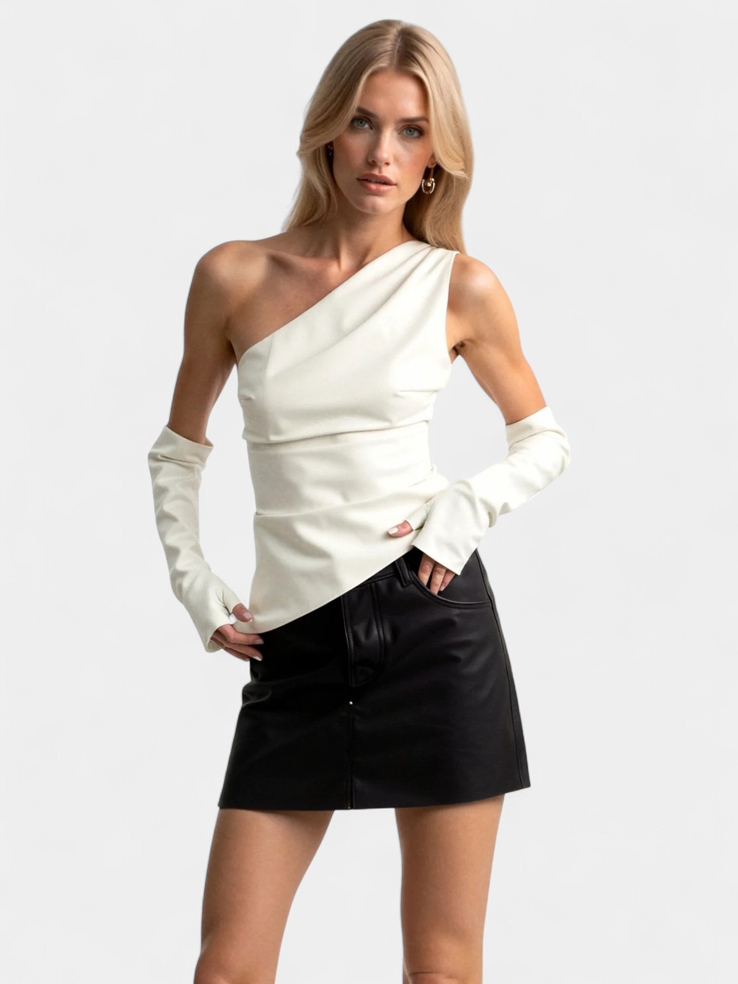 SCARLETT OFF-THE-SHOULDER TOP - WHITE