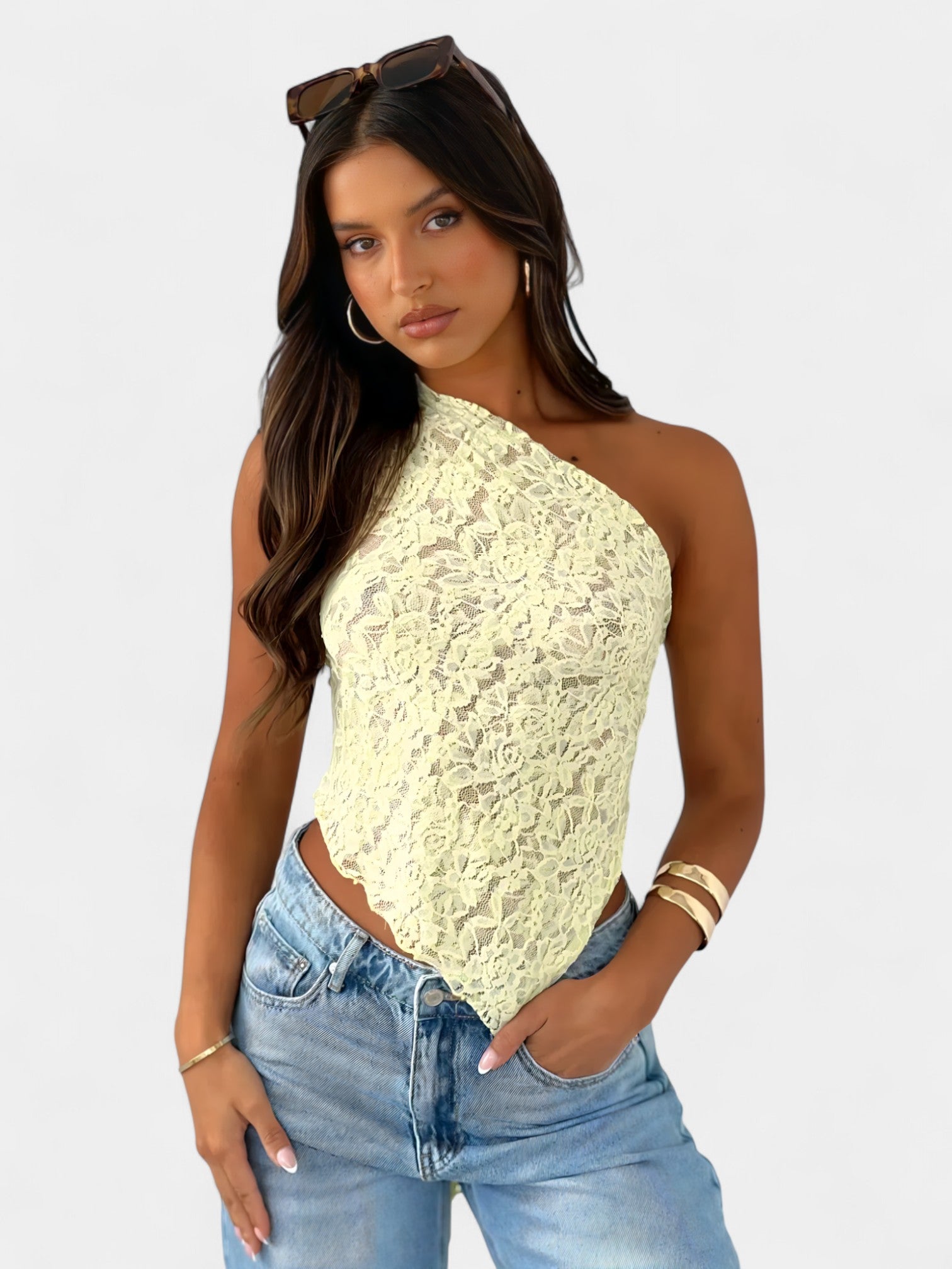 ELSA LACE ACCENT TOP - LEMON