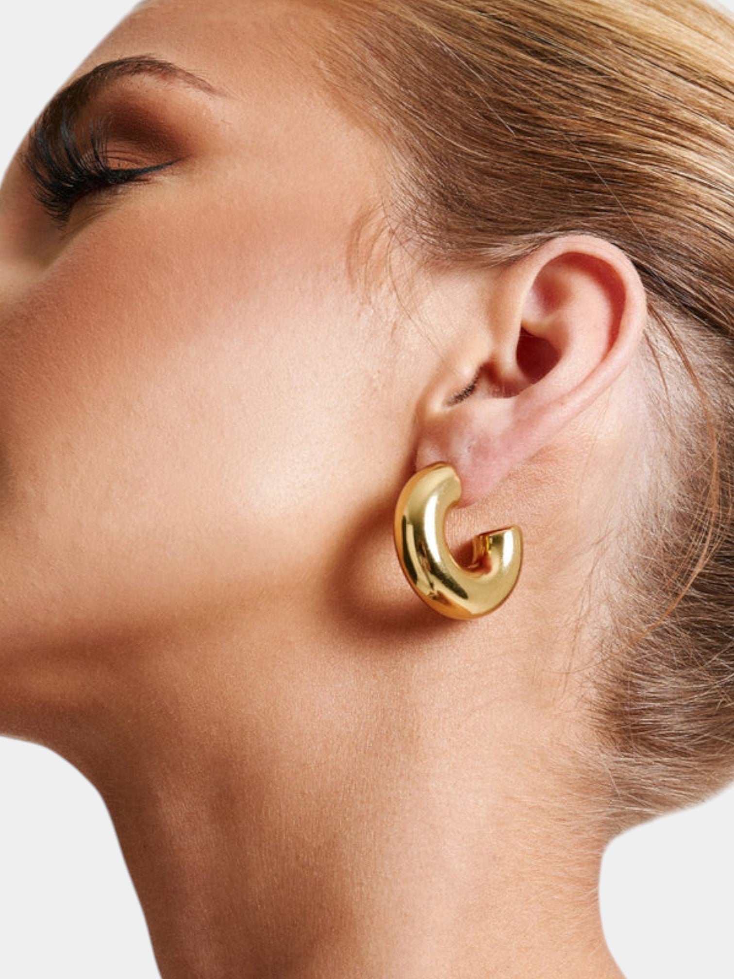 AMINA HOOP EARRINGS